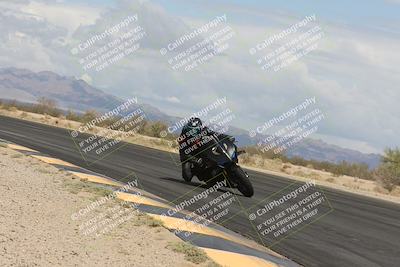 media/May-05-2025-Moto Forza (Mon) [[3c1838c5e5]]/2-B Group/Session 2 (Turn 7 Inside)/